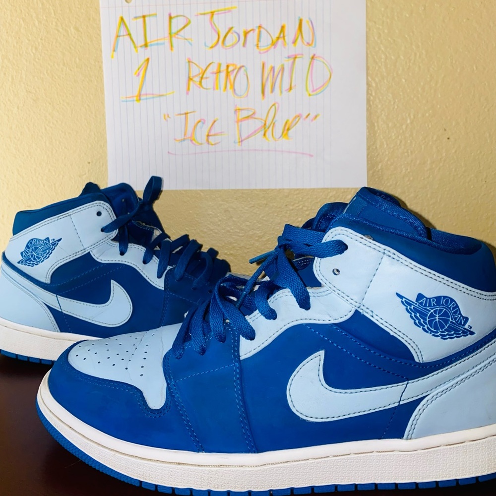 Air Jordan 1 Retro mid “Ice Blue” (Size 12)